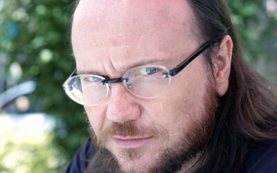 Santiago Segura. Con amiguetes así…